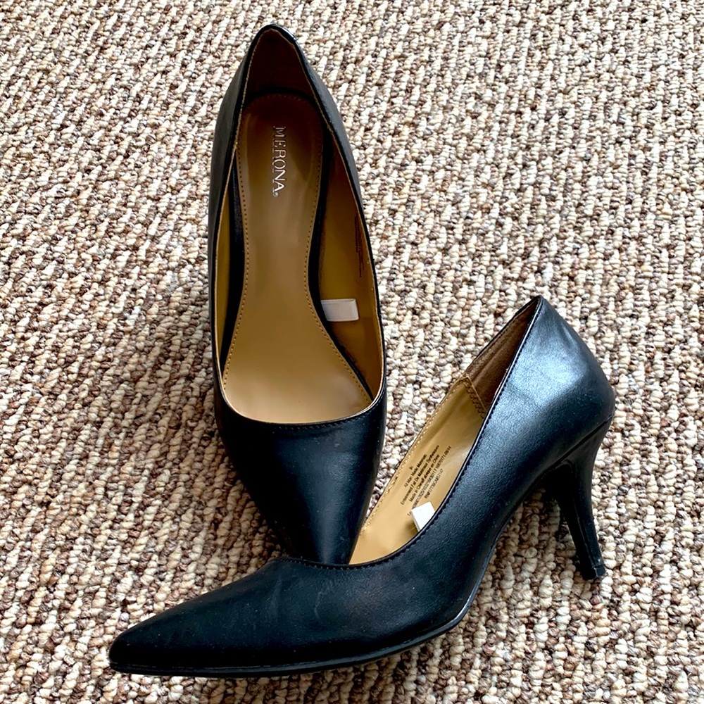 Merona black heel
